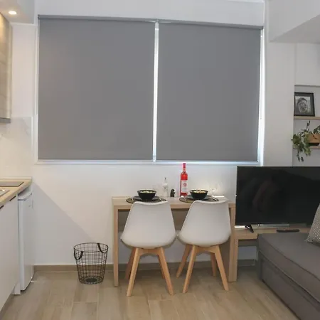 Apartment New Deluxe 4 Downtown Thessaloniki- Fully Equiped